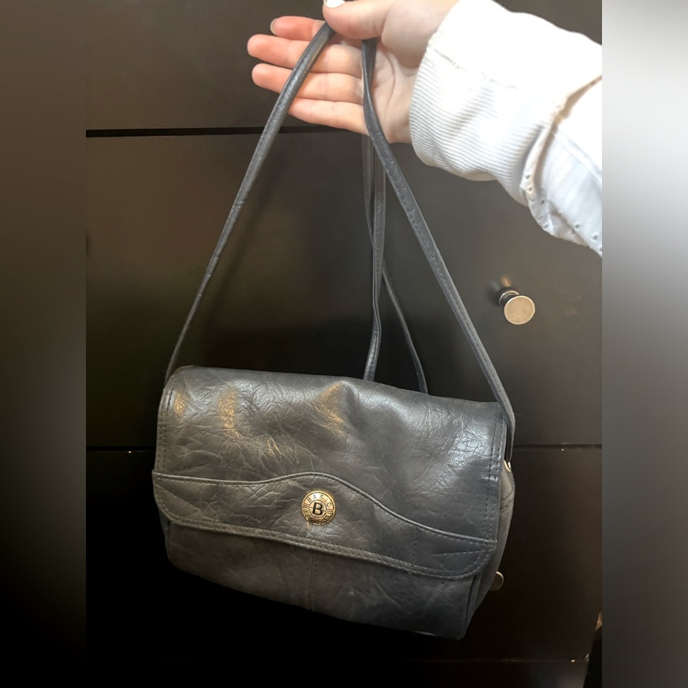 basic editions shoulder bag!